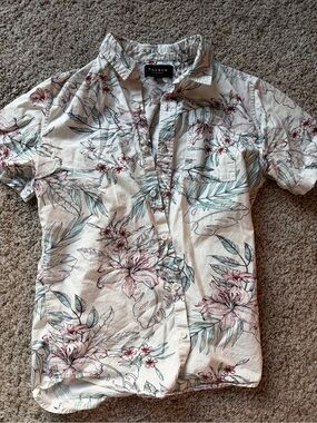 PacSun Cream Floral Short Sleeve Button-Up with Pink & Green Accents